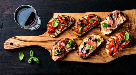 Bruschetta, assortert utvalg min 8 pers, pris pp